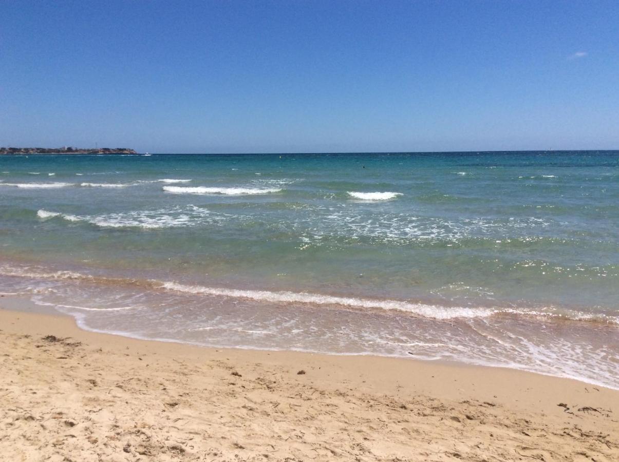 Genova Apartman Campoamor Kültér fotó